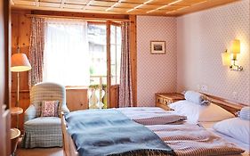 Chesa Grischuna Hotel Klosters Switzerland 4*